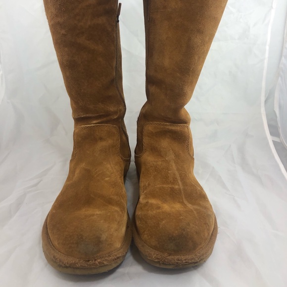 UGG Australia Women’s Size 7 Classic Tall BOOTS - Picture 3 of 8